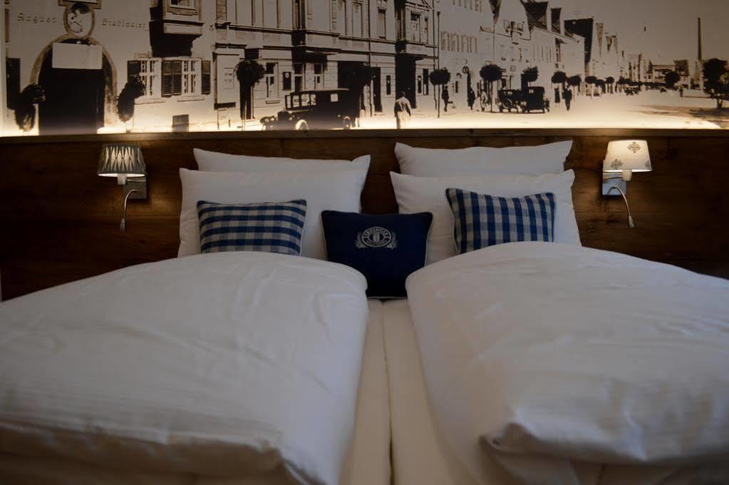 Hotel & Gaststaette Zum Erdinger Weissbraeu München Ngoại thất bức ảnh
