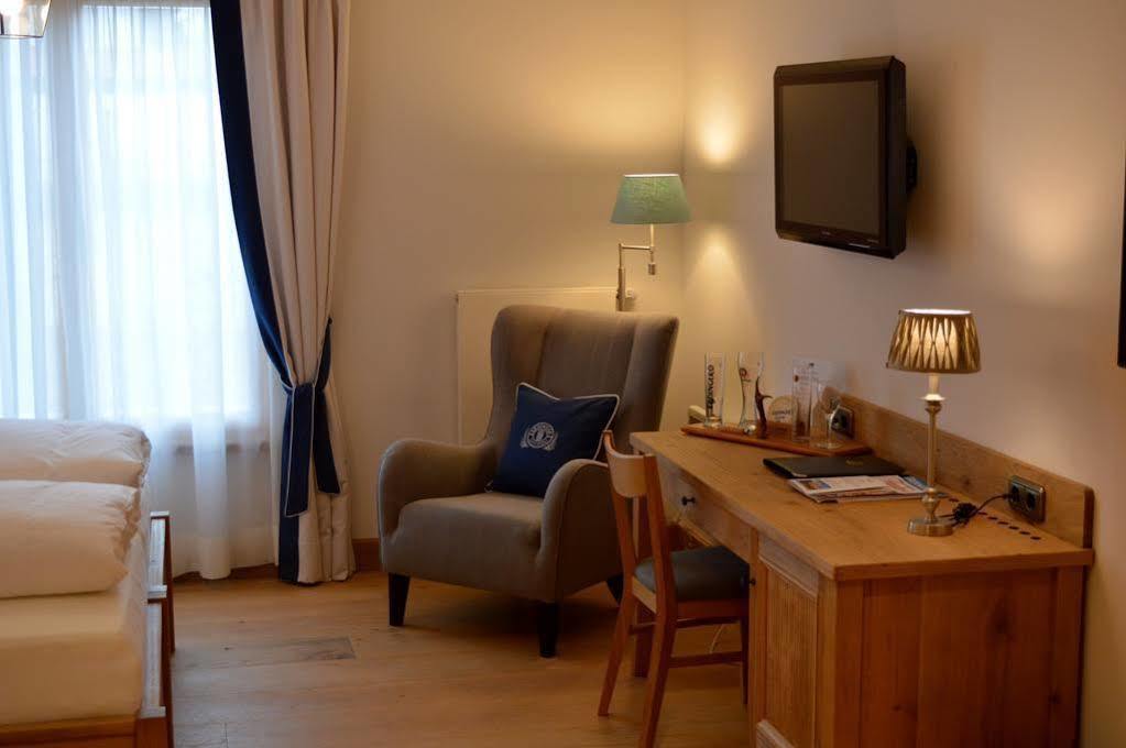 Hotel & Gaststaette Zum Erdinger Weissbraeu München Ngoại thất bức ảnh