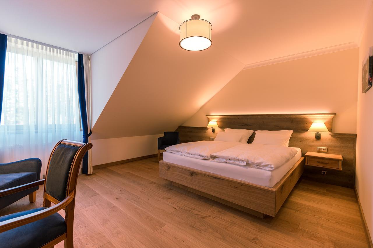 Hotel & Gaststaette Zum Erdinger Weissbraeu München Ngoại thất bức ảnh