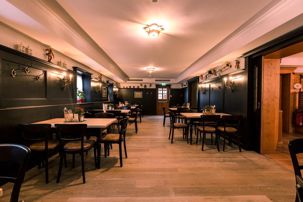 Hotel & Gaststaette Zum Erdinger Weissbraeu München Ngoại thất bức ảnh
