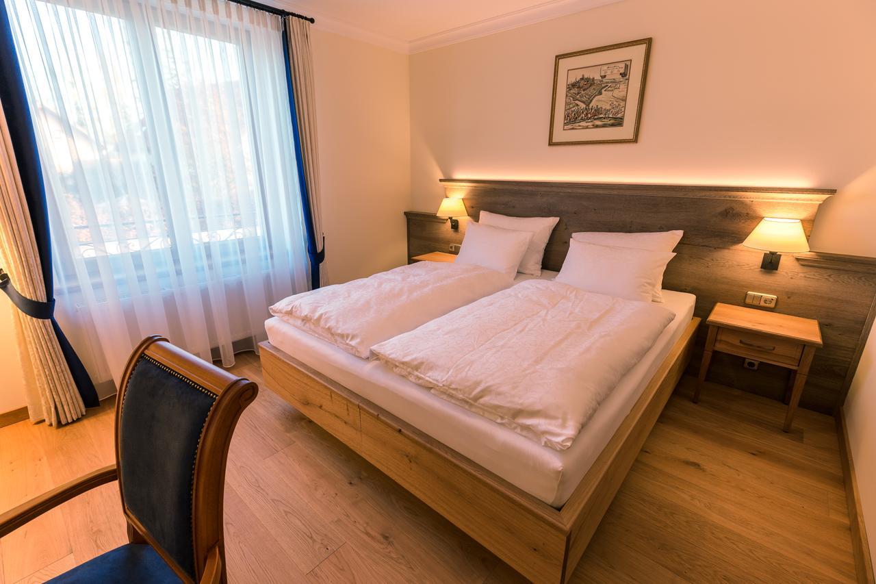 Hotel & Gaststaette Zum Erdinger Weissbraeu München Ngoại thất bức ảnh