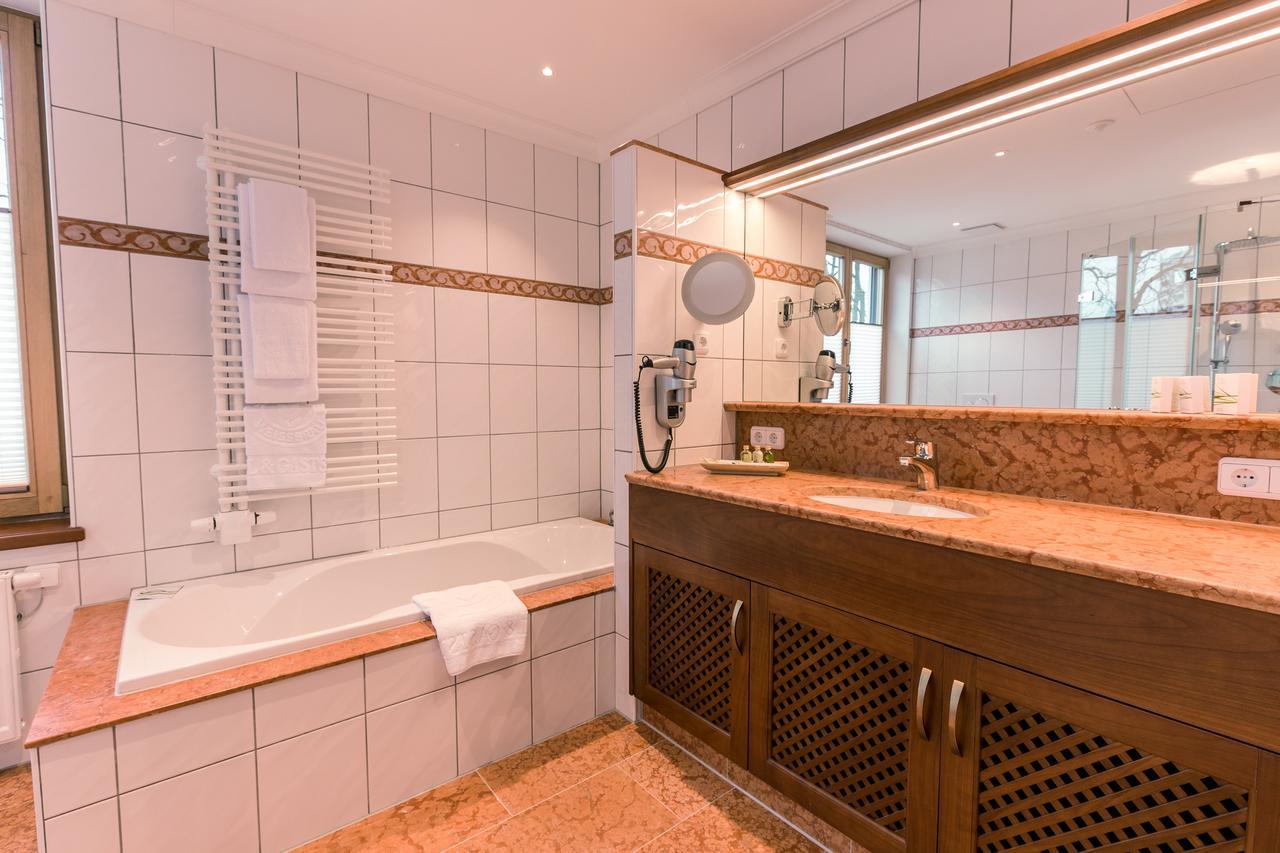 Hotel & Gaststaette Zum Erdinger Weissbraeu München Ngoại thất bức ảnh