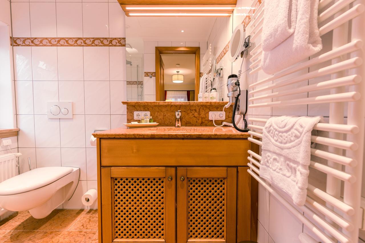 Hotel & Gaststaette Zum Erdinger Weissbraeu München Ngoại thất bức ảnh